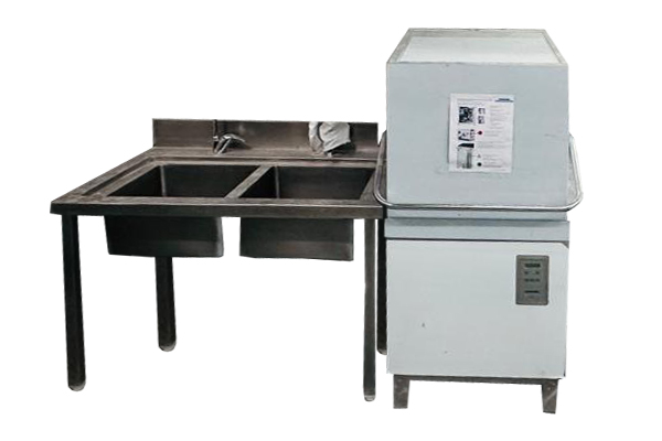 commercial dishwashing equipment